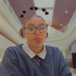 Meet your Posher, Jasmine